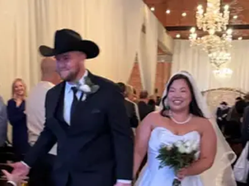 Premium Wedding Officiant with Full Coordination - Gallery image