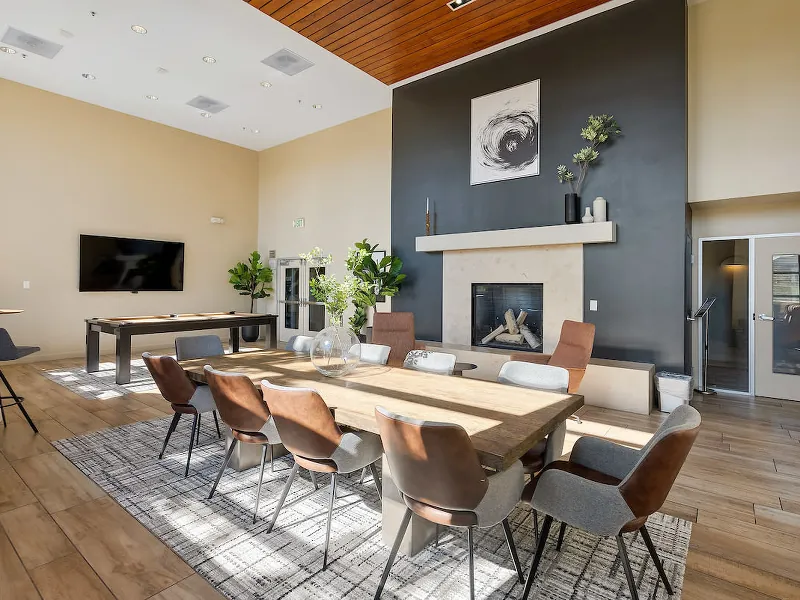 Elegant Lounge near Oracle Park - Featured image