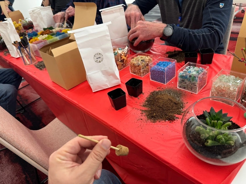 Hello - Gallery image