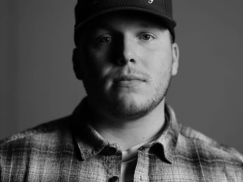 Large Photo Studio and Event Space within an Industrial Staging + Prop Warehouse - Gallery image