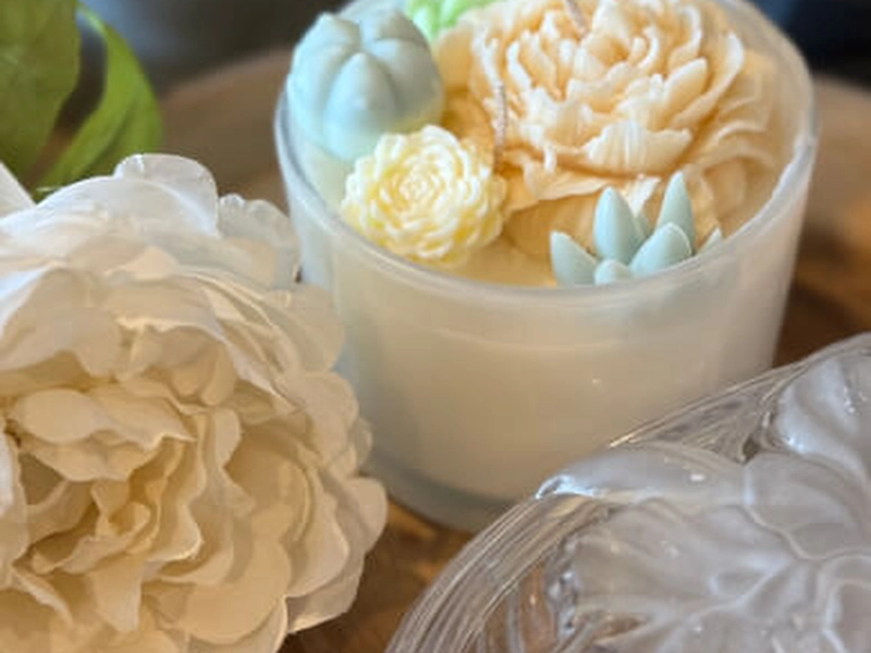 Spring Blooming Candle Crafting Experience for Team Building - Gallery image