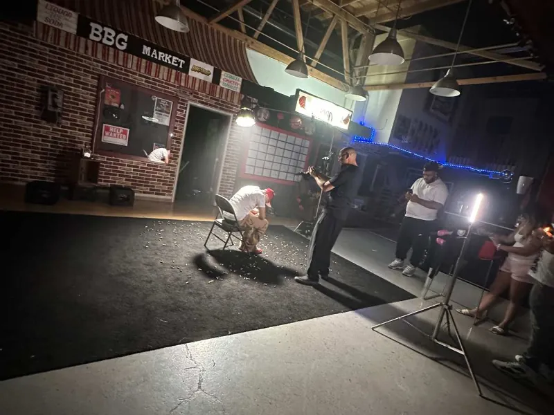 Intimate Photo & Video Studio for Events in Southwest Annex - Gallery image