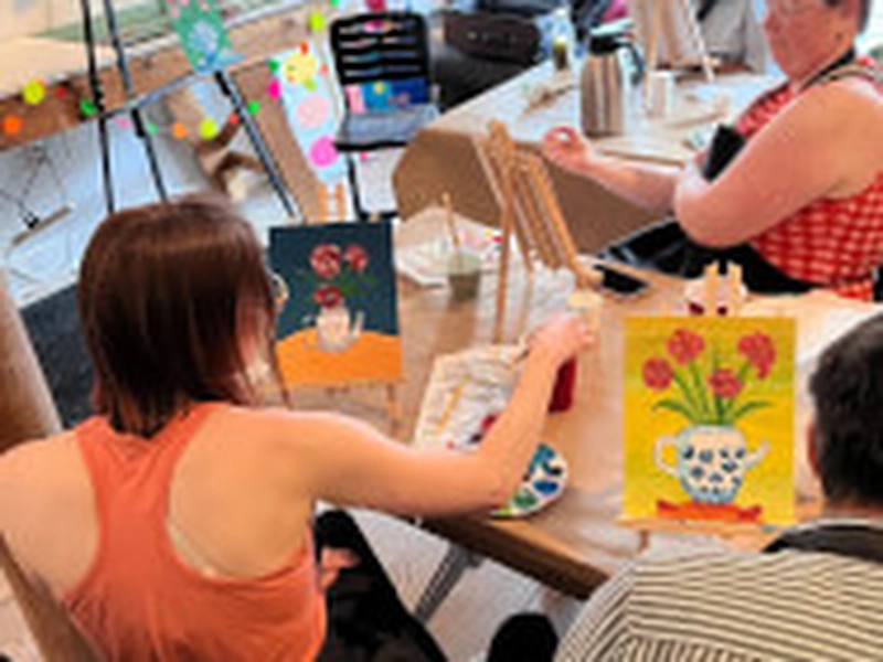 Acrylic Painting and Sip Team Building Experience - Featured image