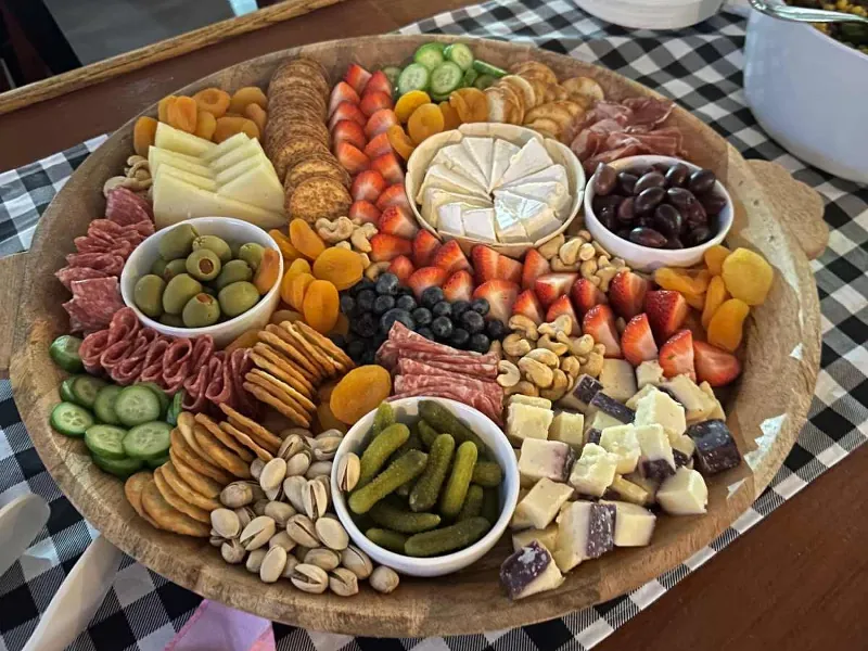 Charming Bar & Lounge for Celebrations in Belmont - Gallery image