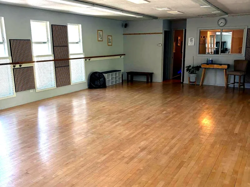 Charming Dance Studio for Celebrations - Gallery image