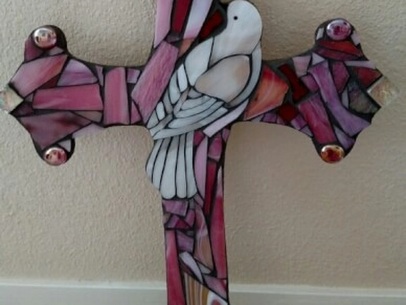 Glass Mosaic Workshop: Create Stained Glass Cross Art - Gallery image