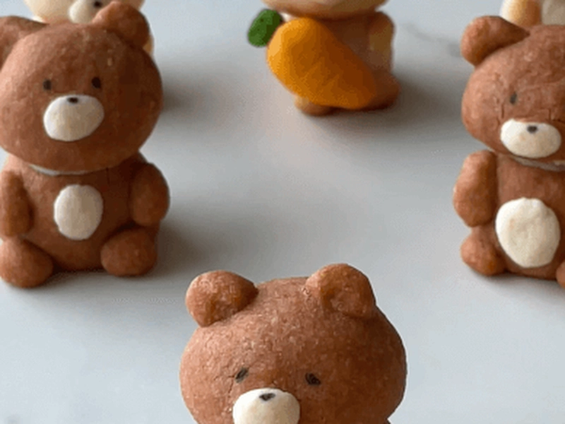 Snowball Character Cookie Decorating Workshop for Teams - Gallery image