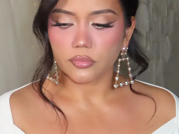 Sweetheart Bride Hair & Makeup Package - Engagement - Featured image