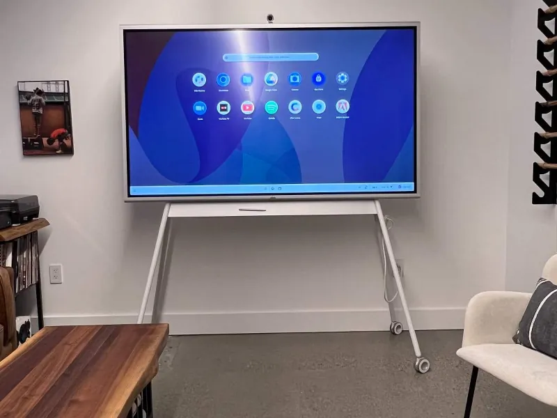 Intimate Meeting Room for Events in Central Waterfront - Gallery image