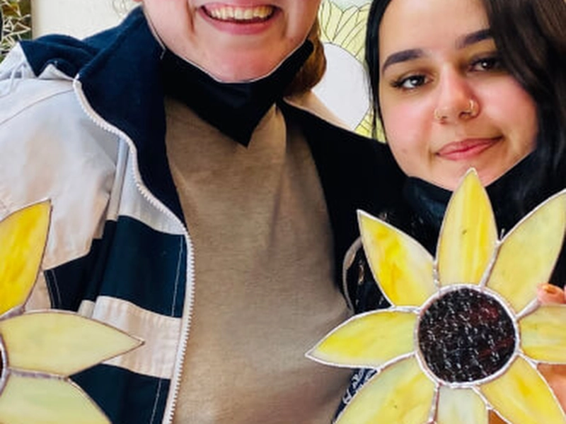 Stained Glass Workshop: Create a Beautiful Sunflower Panel - Gallery image