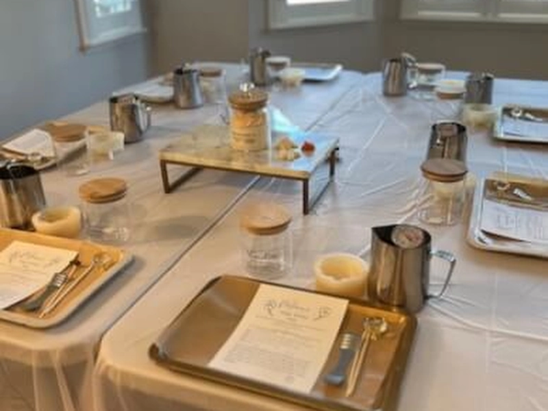 Spring Blooming Candle Crafting Experience for Team Building - Gallery image
