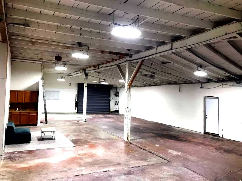 Warehouse with Skylights for Events in Shafter - Gallery image
