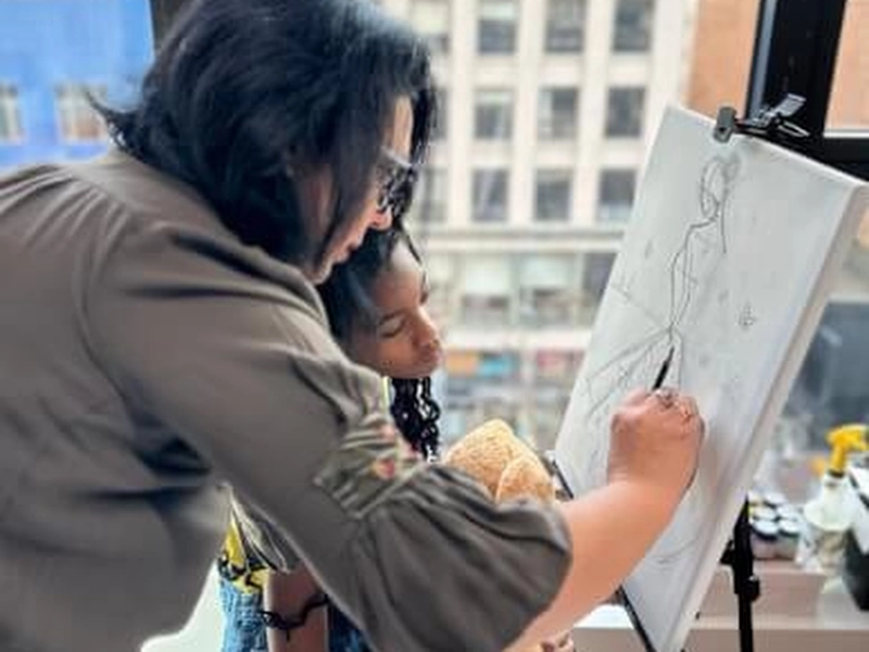 Botanical Painting Workshop: Floral Art with Gold Leaf - Gallery image