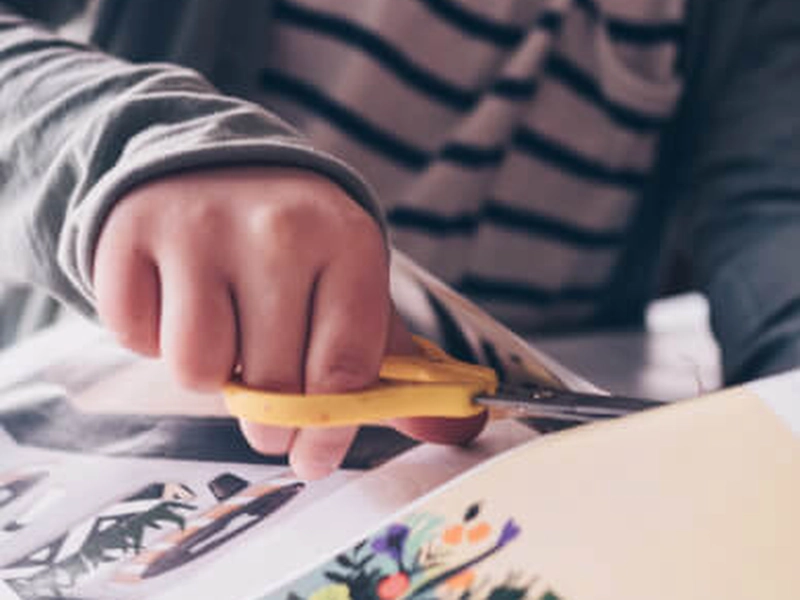 Vision Board Creation Workshop for Team Inspiration and Goal Setting - Gallery image