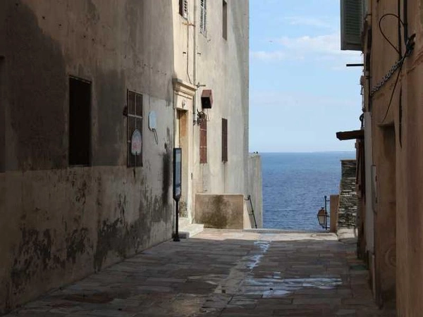 Palmdale Corporate Entertainment Collective - Retirement in Palmdale - Featured image