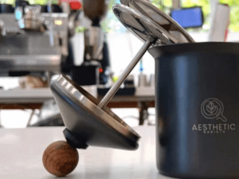 Latte Art Workshop: Mastering Heart and Tulip Designs - Gallery image