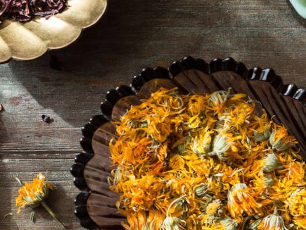 Botanical Bath Blending Experience for Team Relaxation