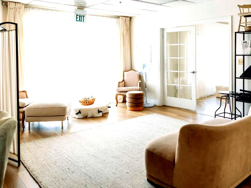 Breathtaking Photo Studio for Celebrations - Featured image