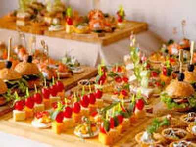 package 3 Catering in Council Bluffs - Featured