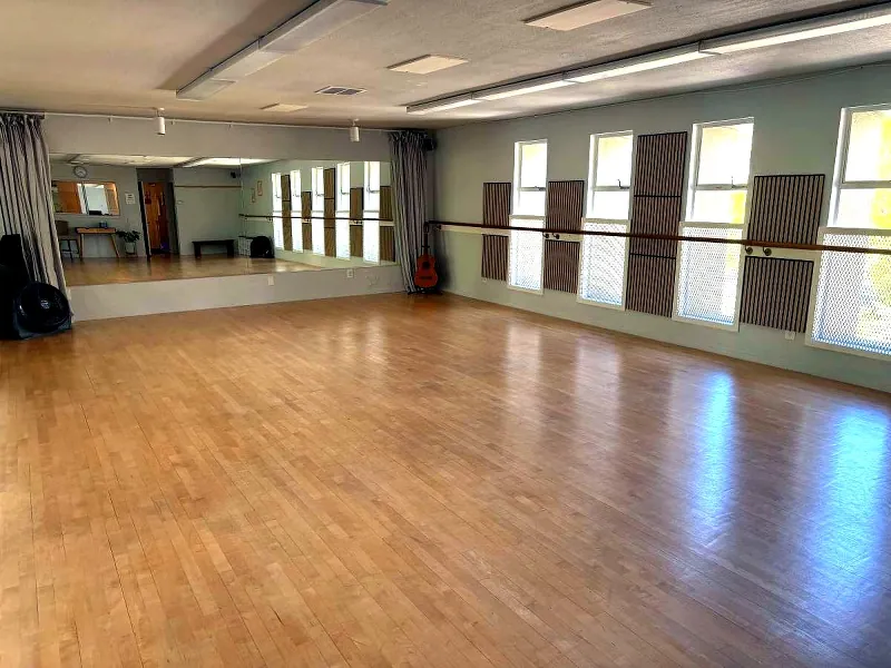 Charming Dance Studio for Celebrations - Gallery image