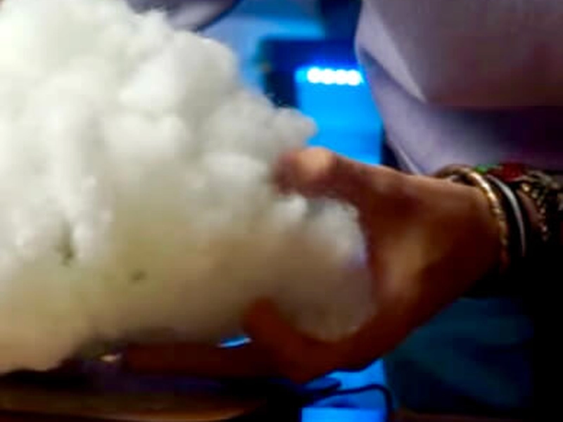 Cloud Crafting Workshop: Floating Cloud Creations - Gallery image