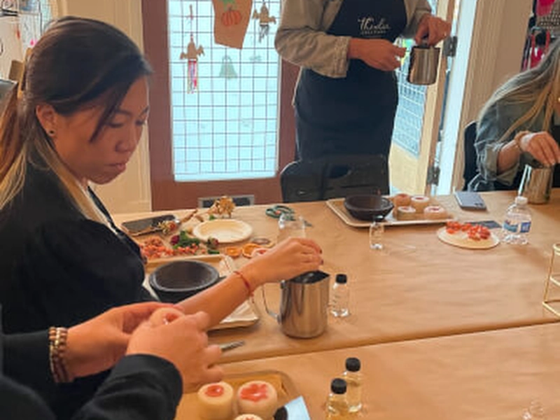 Seasonal Candle Making Workshop for Team Building and Creativity - Featured image