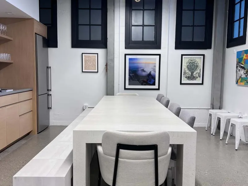 Intimate Meeting Room for Events in Central Waterfront - Gallery image