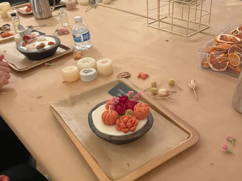 Seasonal Candle Making Workshop for Team Building and Creativity - Gallery image