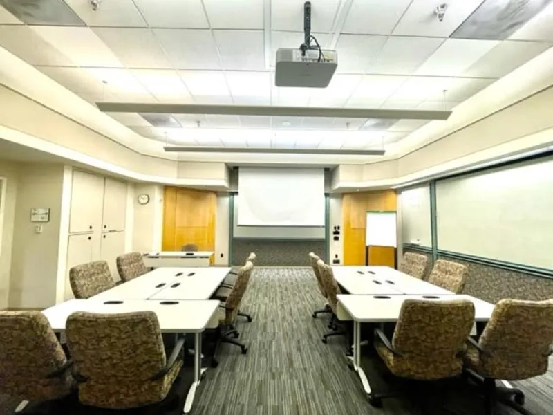 ROOM 213 - Professional Meeting Room and Conference Space located in the center of the city's financ - Featured image