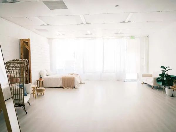 Intimate Photo Studio | Private Events in Dublin - Birthday in Dublin - Featured image