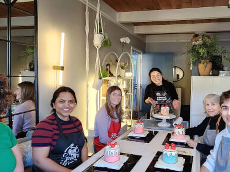 Comic-Style Cake Decorating Team Workshop - Gallery image
