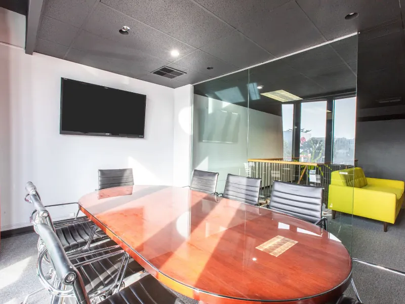 Modern Estate Event Space Experience - Featured image