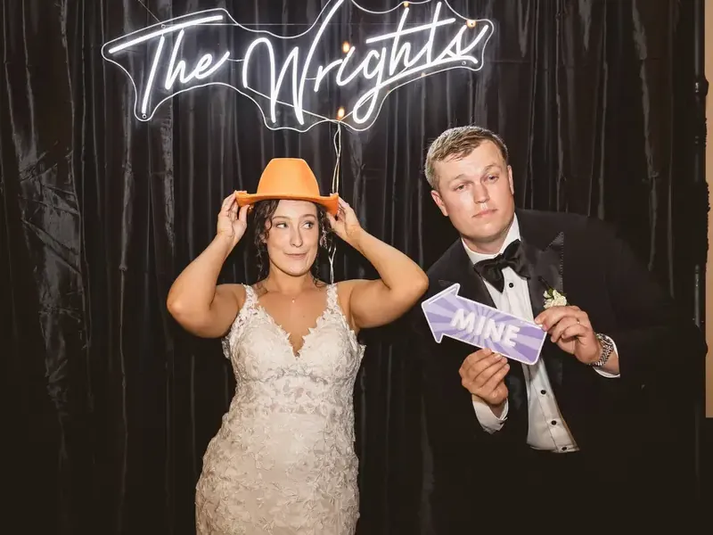 5 Hours of DJ with Ceremony Package - Gallery image