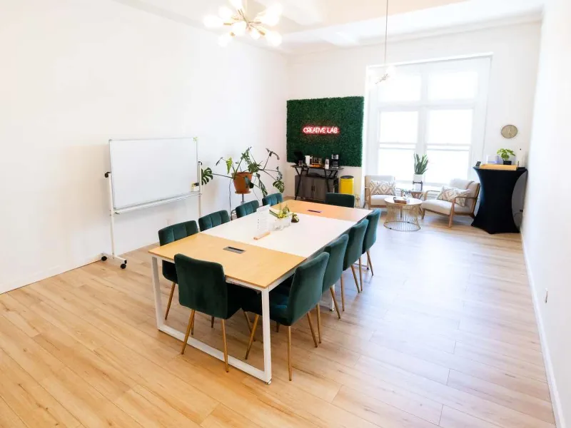 Intimate Meeting Room for Events in Union Square - Gallery image