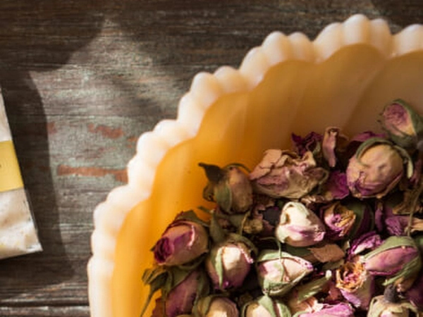 Botanical Bath Blending Experience for Team Relaxation