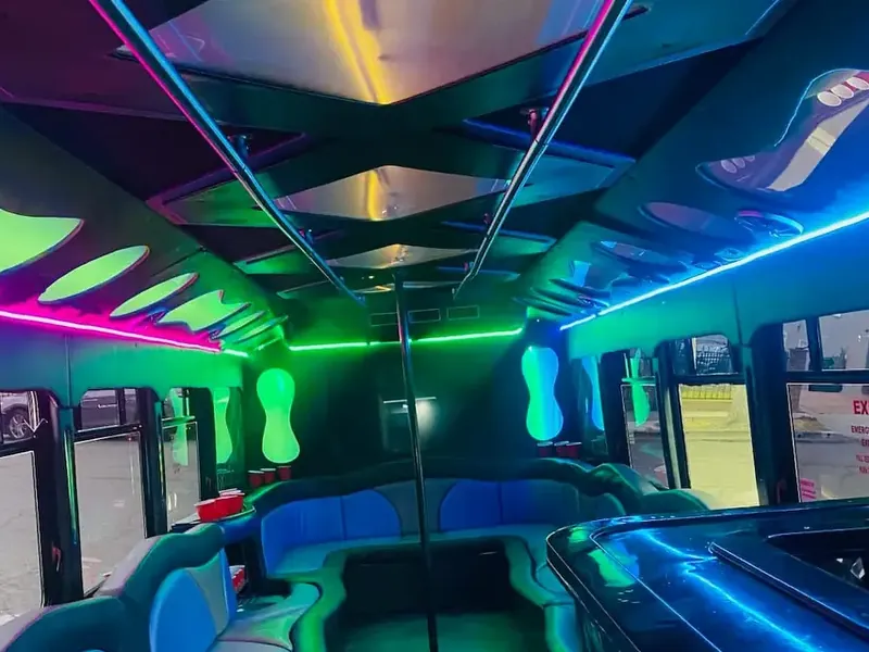 Wedding Stretch Limousine Service - Gallery image