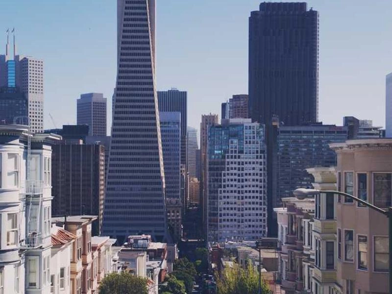 San Francisco Bayview Atrium - Gallery image